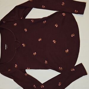 Old Navy Women's Fitted Long Sleeve Rib Knit Tee Red Burgundy Floral Print XS